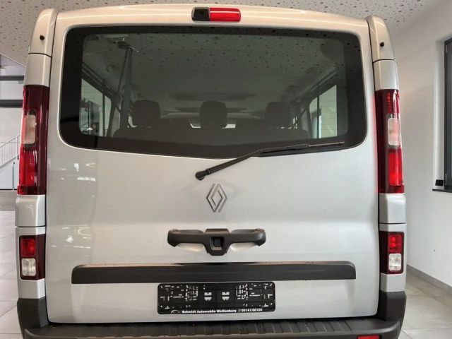 Renault Trafic Combi