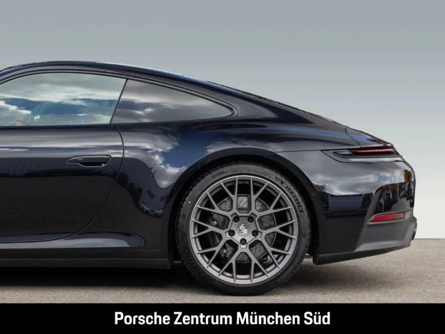 Porsche 992 Carrera Coupé