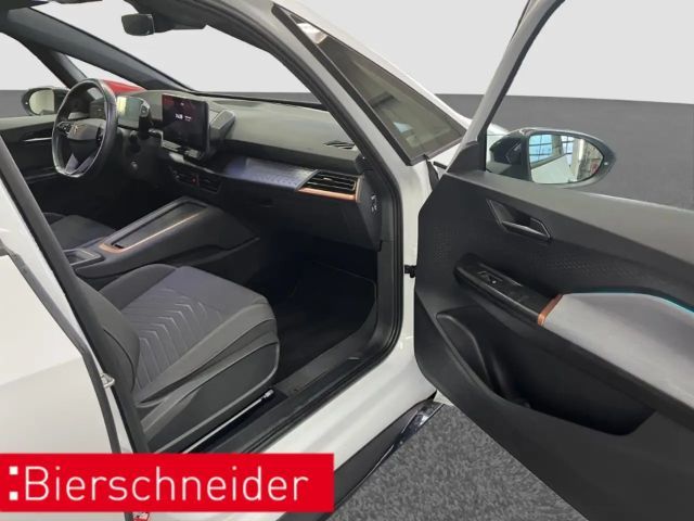 Cupra Born 62kw PANO NAVI KAMERA SHZ ACC WÄRMEPUMPE