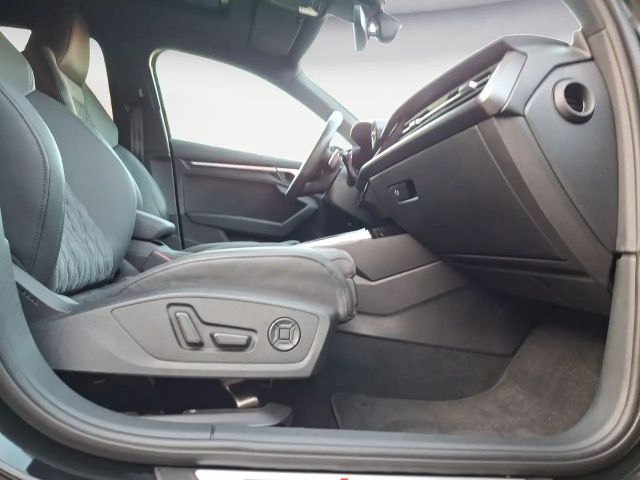Audi RS3 Quattro S-Tronic Sedan Sportback
