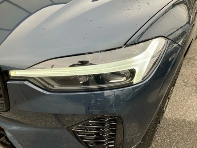 Volvo XC60 AWD Dark Plus T6