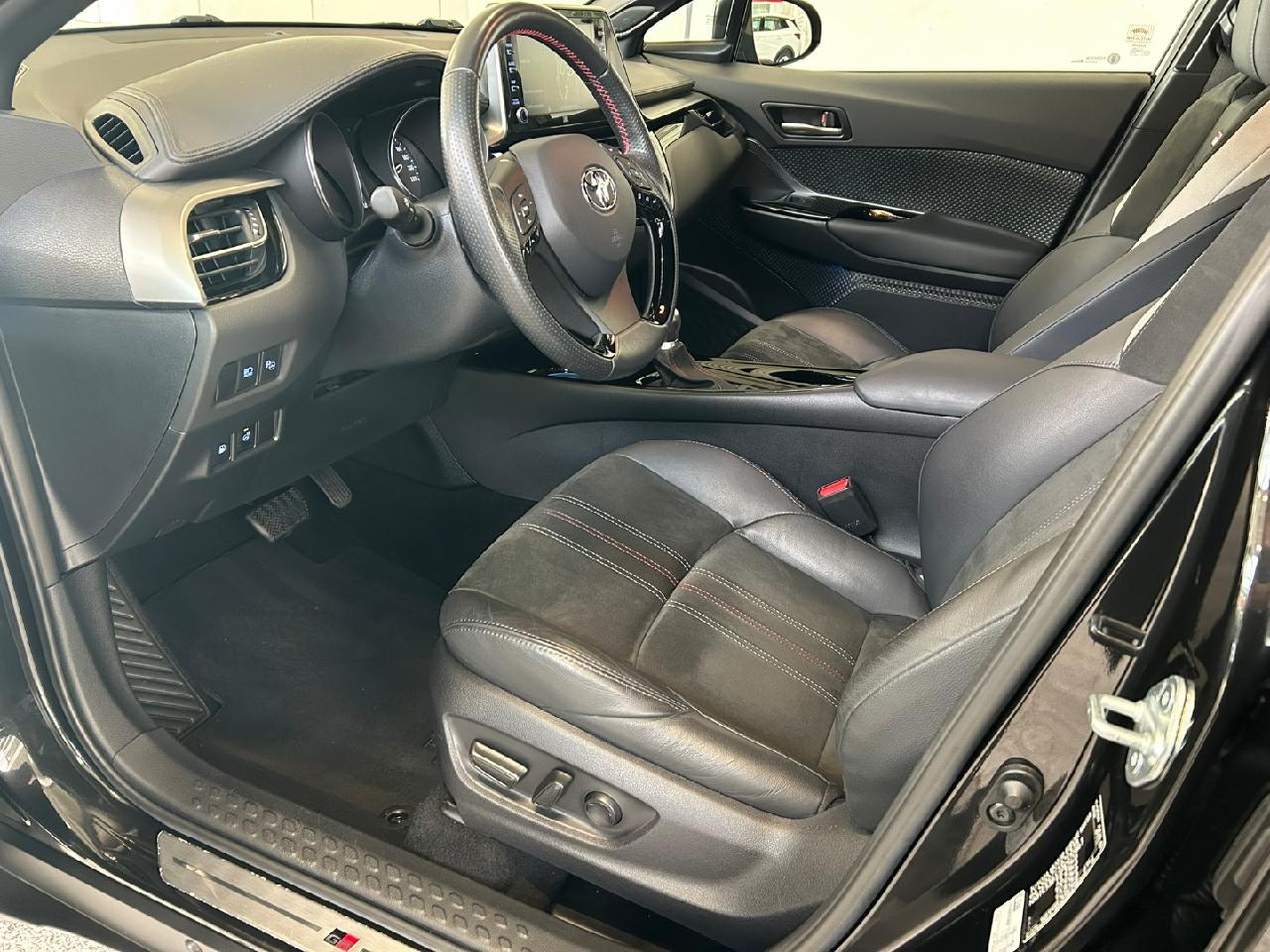 Toyota C-HR 5-deurs Basis