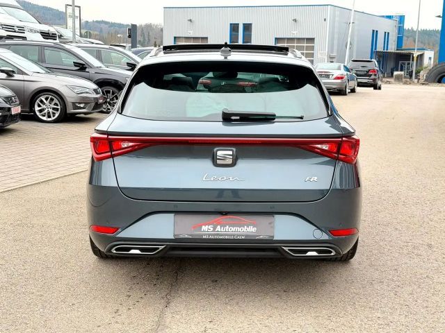 Seat Leon 2.0 TSI DSG FR-lijn Sportstourer