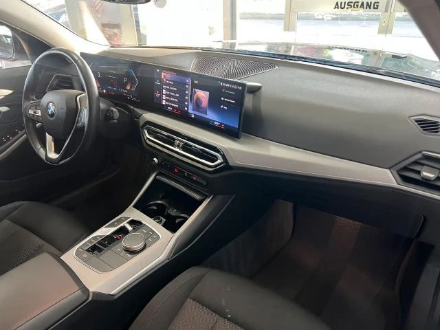 BMW 320 320d Touring xDrive