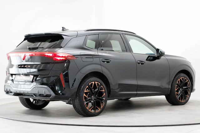 Cupra Terramar 1.5 e-Hybrid