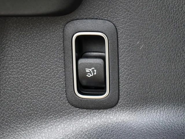 Mercedes-Benz B 180 Progressive