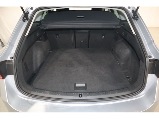 Seat Leon 2.0 TDI DSG Sportstourer Style