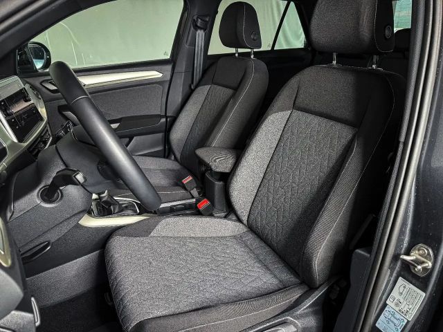 Volkswagen T-Roc Move Plus