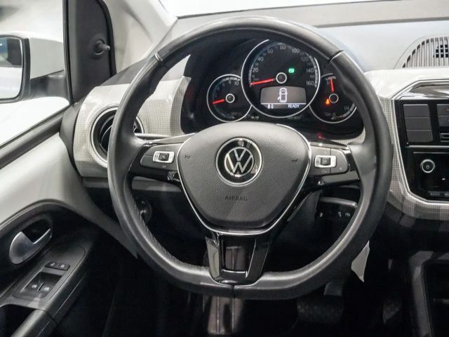 Volkswagen e-up! Plus Style