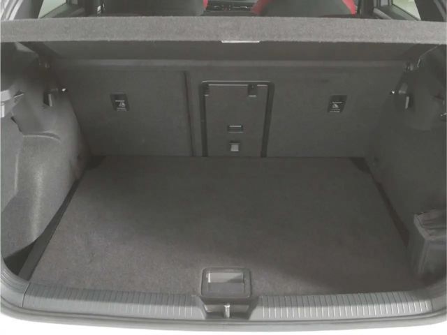 Volkswagen Golf 2.0 TSI DSG GTI Style