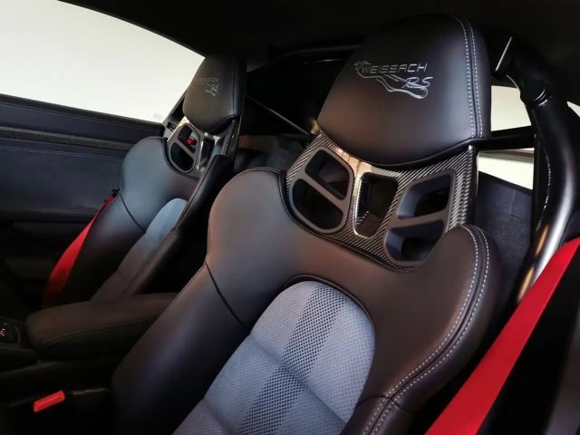 Porsche Cayman Coupé RS