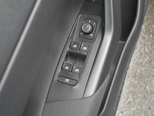 Volkswagen Taigo 1.0 TSI R-Line