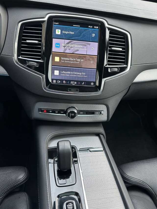 Volvo XC90 AWD Dark Plus T8