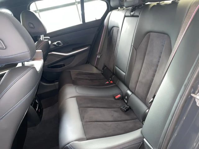 BMW 330 330i M-Sport Sedan