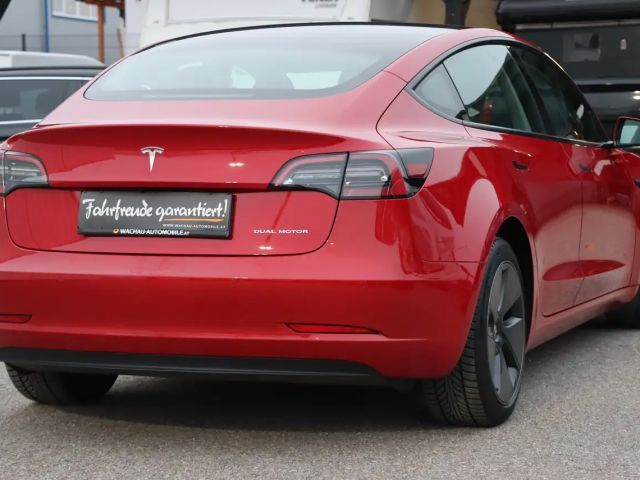 Tesla Model 3 AWD Long Range