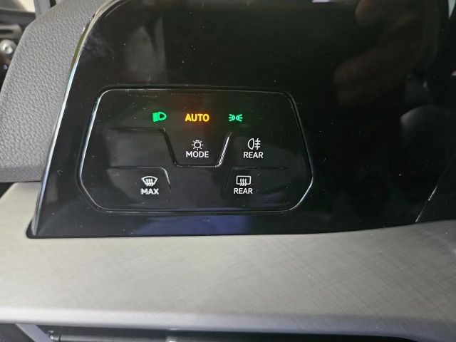 Volkswagen Golf Business Variant