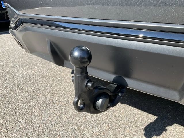 Audi A6 Avant Quattro S-Line