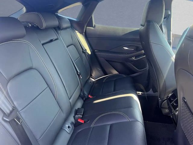 Jaguar E-Pace AWD D200 R-Dynamic S