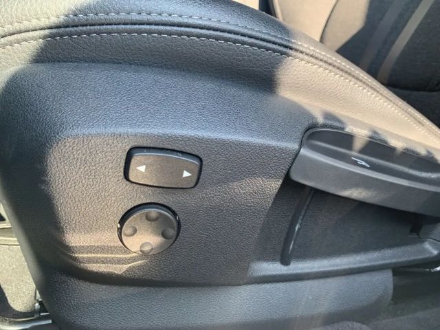 BMW 116 116i Sedan Sport Line