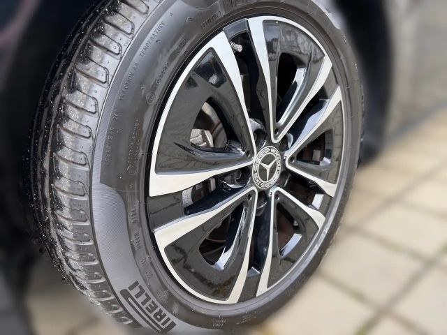 Mercedes-Benz A 180 LENKRADHEIZUNG LED HP KAMERA