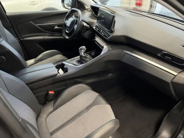 Peugeot 5008 Allure Pack PureTech