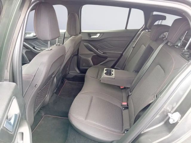 Ford Focus EcoBoost ST Line Wagon