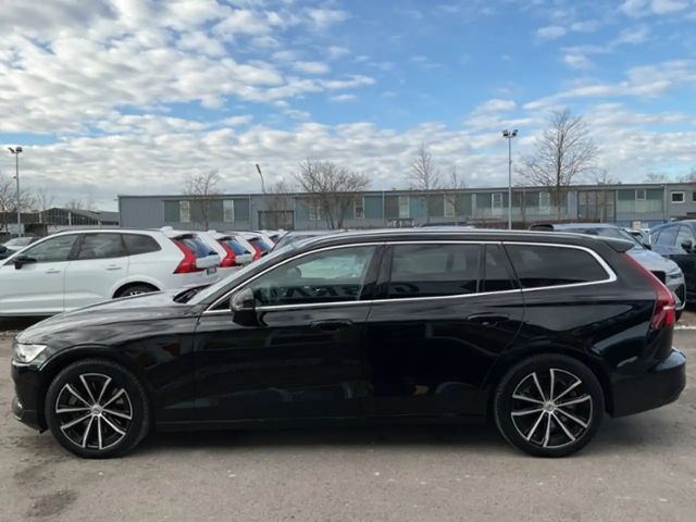 Volvo V60 AWD Core T6