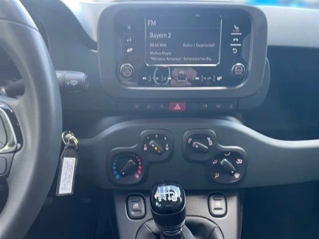 Fiat Panda 1.0 GSE Hybrid PDC*Klima*Tempomat*Bluetooth*ZV*Iso