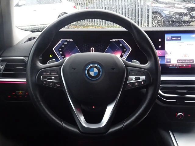 BMW 320 320e Touring