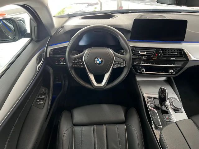 BMW 530 530d Touring xDrive