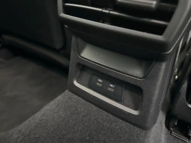 Audi A3 45 TFSI Hybride S-Line Sedan