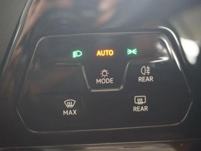 Volkswagen Golf DSG Variant