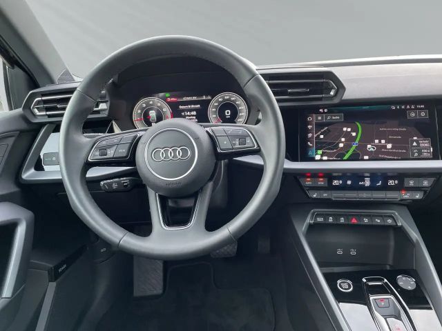 Audi A3 35 TFSI S-Line Sedan Sportback