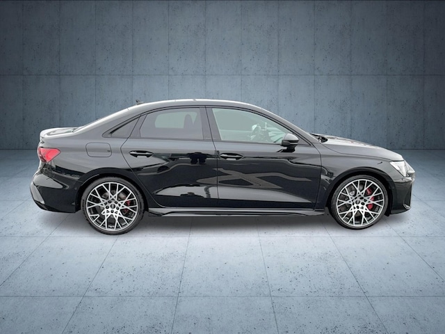 Audi RS3 Quattro S-Tronic Sedan