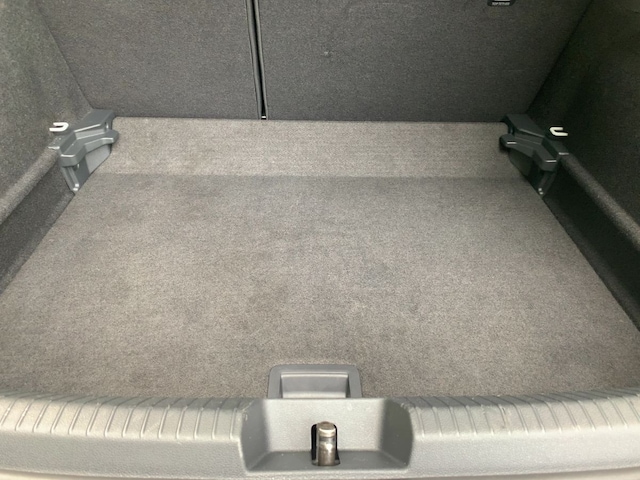 Volkswagen Taigo 1.0 TSI DSG R-Line