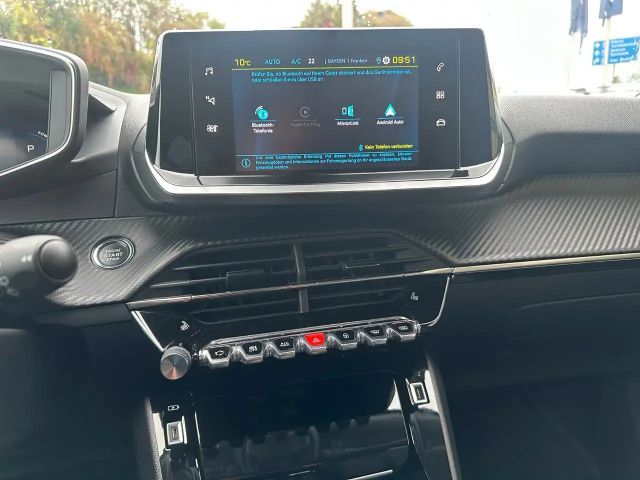 Peugeot E-2008 Allure Pack