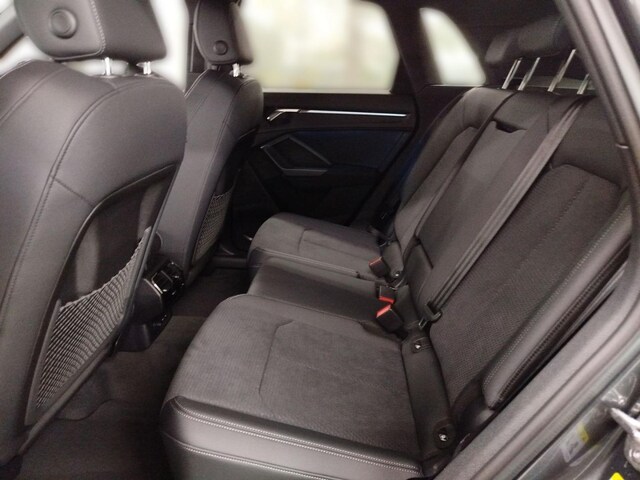 Audi Q3 S-Tronic