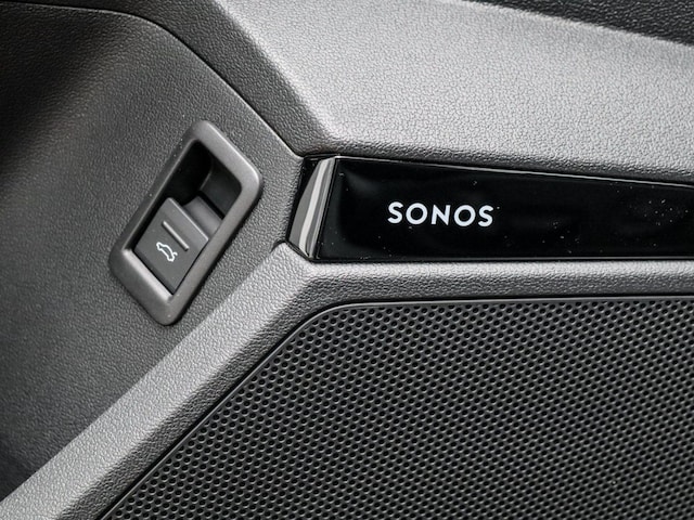 Audi RS3 Quattro S-Tronic Sedan