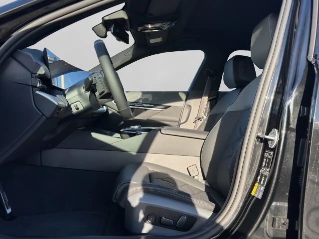 BMW i5 M60 Sedan xDrive