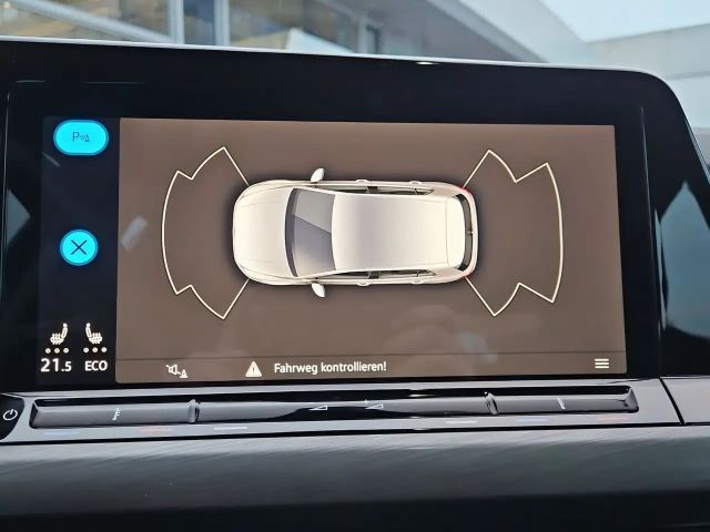 Volkswagen Golf 1.4 TSI Style eHybrid