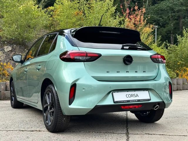 Opel Corsa Yes 1.2 SONDERMODELL*SHZ+LHZ*PDC*DAB