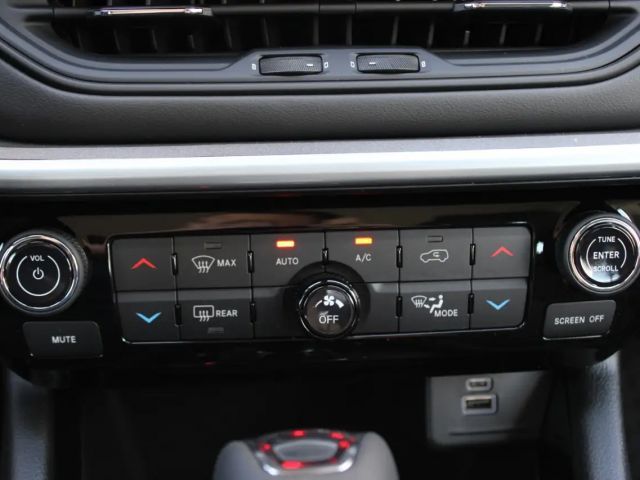 Jeep Compass Altitude