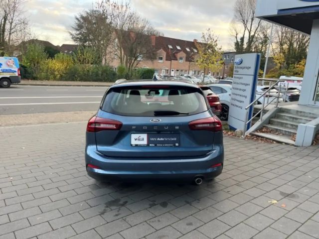 Ford Focus Titanium Wagon