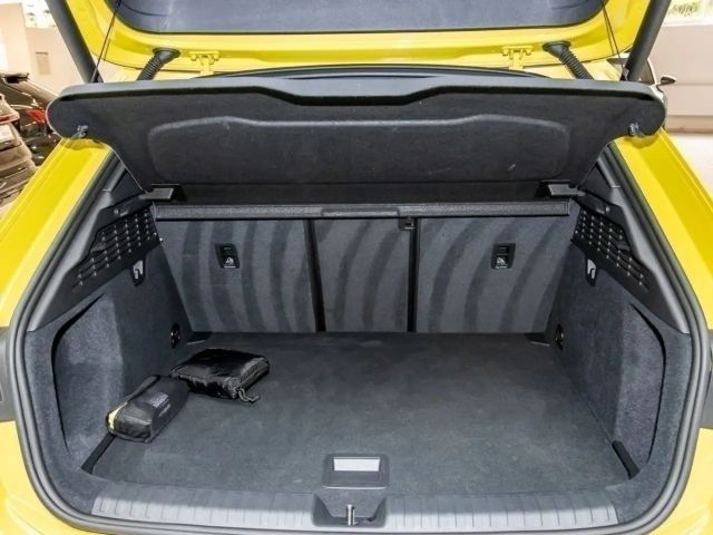 Audi A3 30 TFSI S-Tronic Sedan