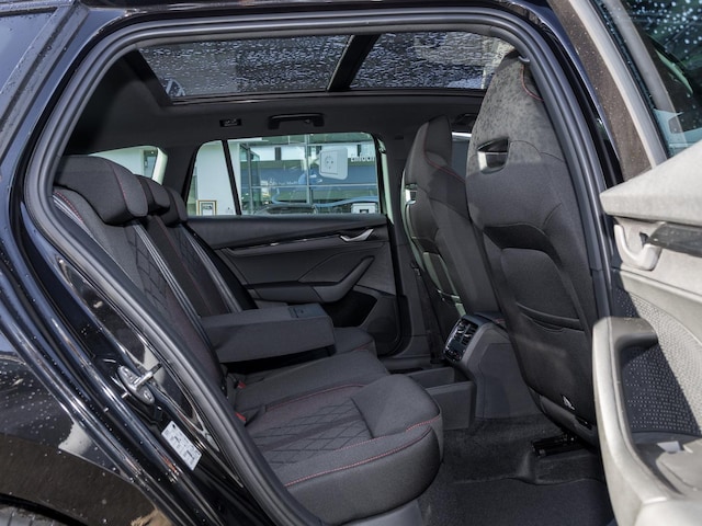 Skoda Octavia Combi RS