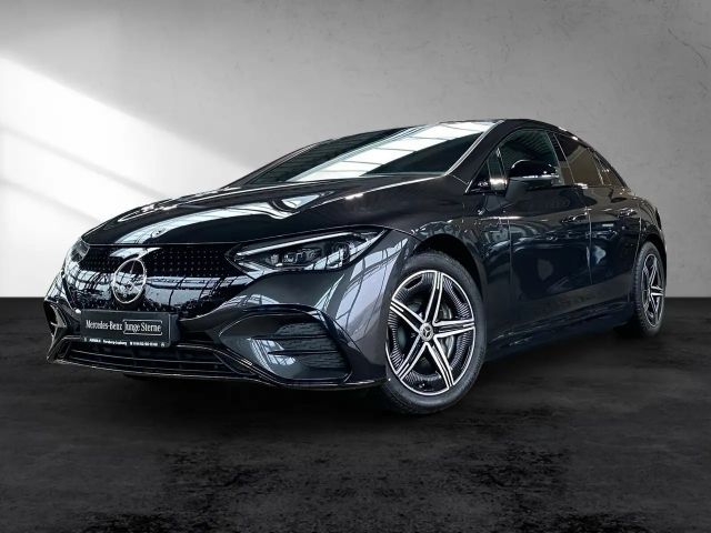 Mercedes-Benz EQE 300 AMG Line Sedan
