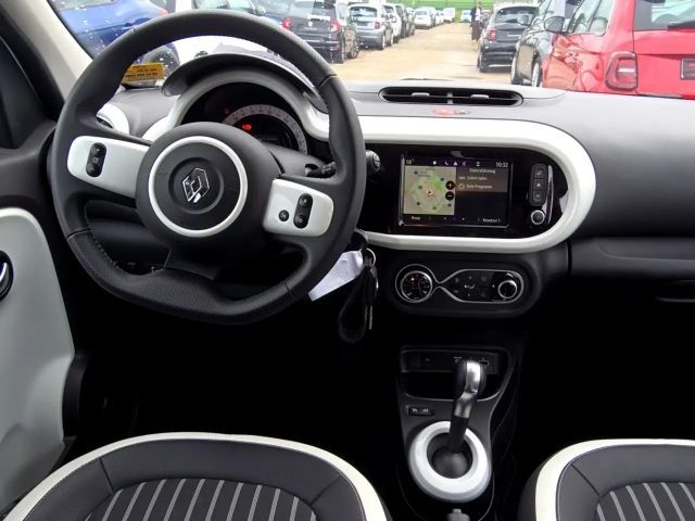Renault Twingo E-Tech Techno