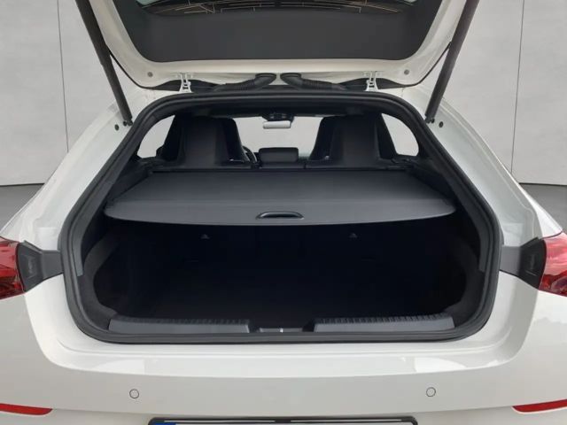 Mercedes-Benz CLA 180 CLA