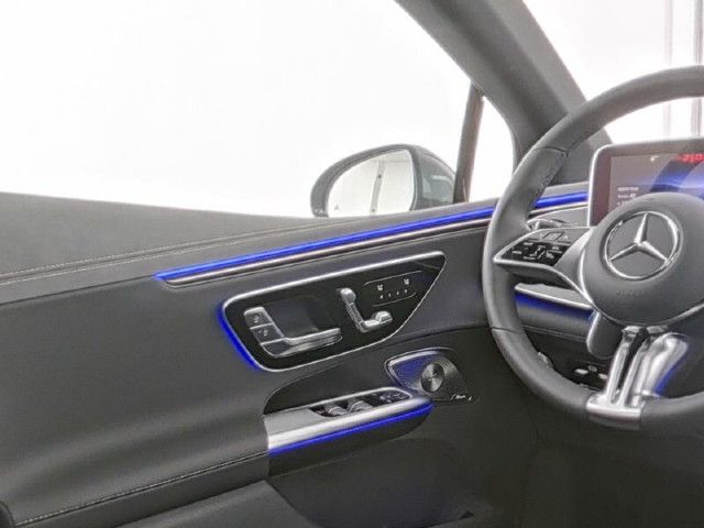 Mercedes-Benz EQE 350 Sedan