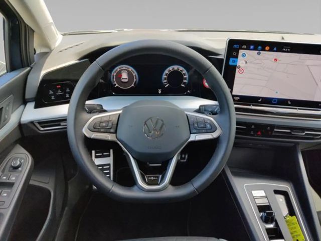 Volkswagen Golf 1.5 eTSI Golf VIII